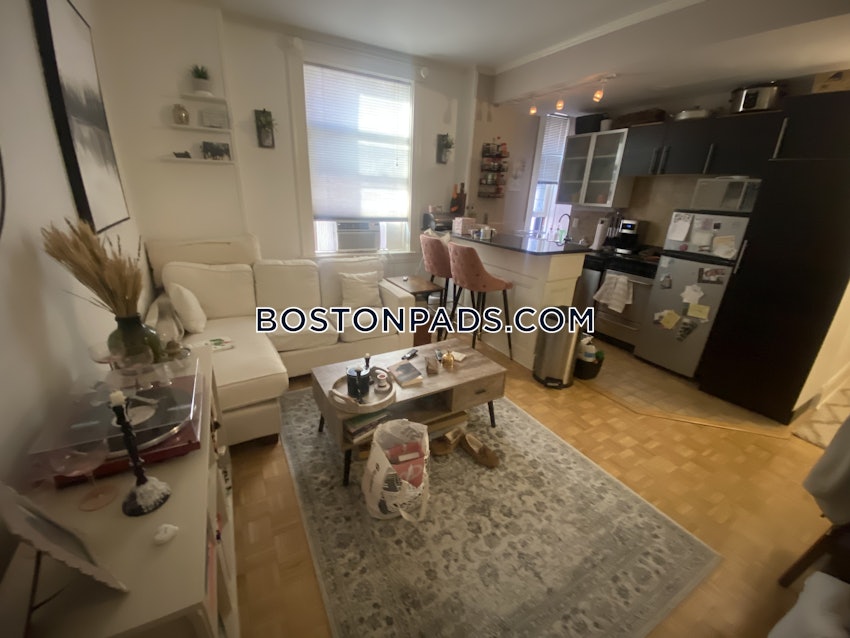 BOSTON - BEACON HILL - 1 Bed, 1 Bath - Image 29