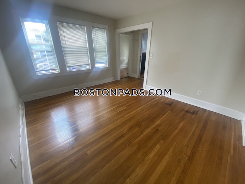 BOSTON - DORCHESTER - UPHAMS CORNER - 3 Beds, 1 Bath - Image 30