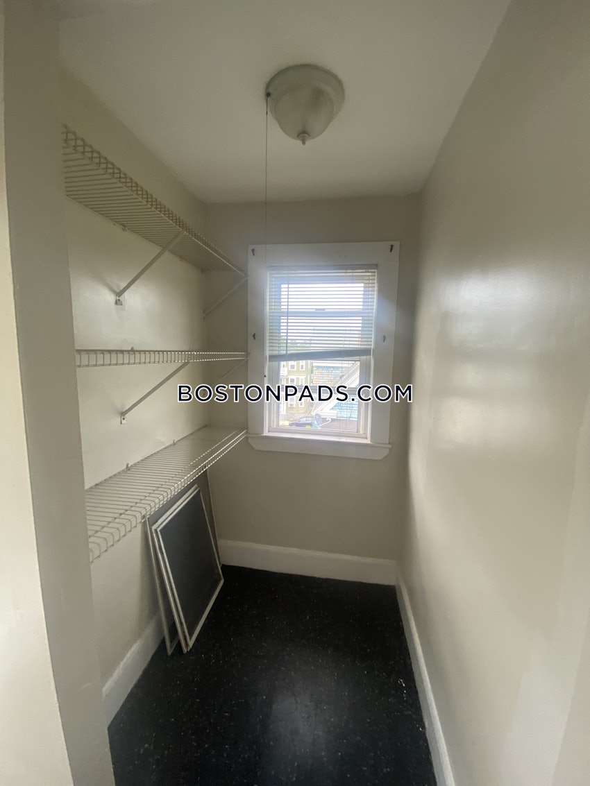 BOSTON - DORCHESTER - UPHAMS CORNER - 3 Beds, 1 Bath - Image 25