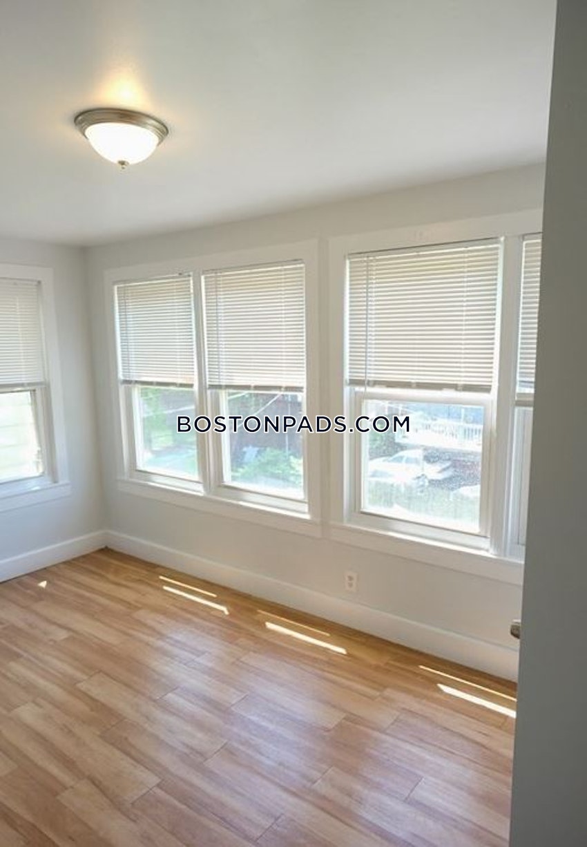 BOSTON - DORCHESTER - SAVIN HILL - 4 Beds, 1 Bath - Image 10