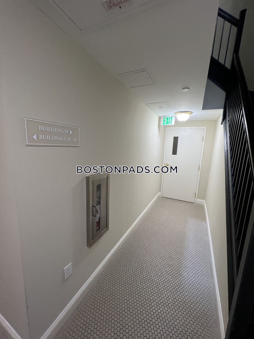 CAMBRIDGE - HARVARD SQUARE - 1 Bed, 1 Bath - Image 6