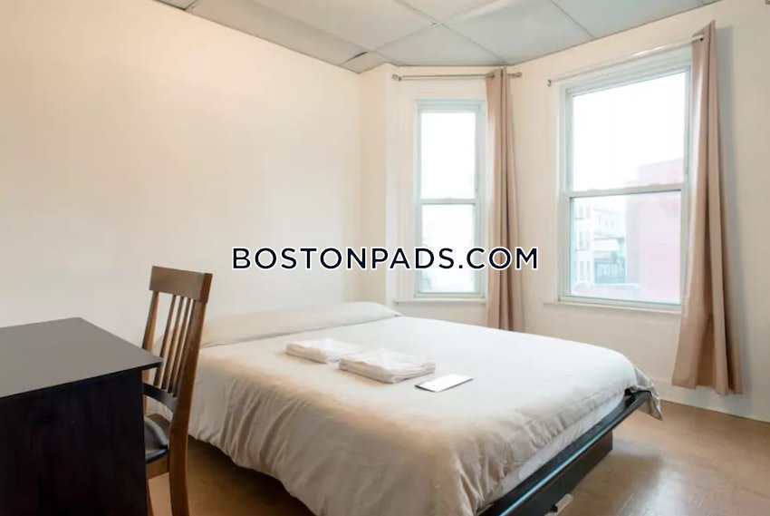 BOSTON - EAST BOSTON - JEFFRIES POINT - 3 Beds, 1 Bath - Image 17