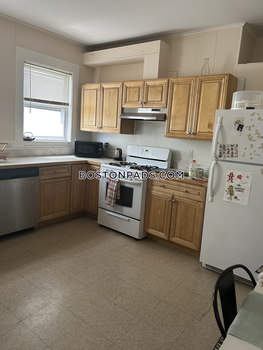 BOSTON - ALLSTON - 3 Beds, 2 Baths - Image 2