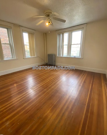 Boston - 1 Beds, 1 Baths