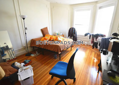 Malden Apartment for rent 2 Bedrooms 1 Bath - $2,650 No Fee