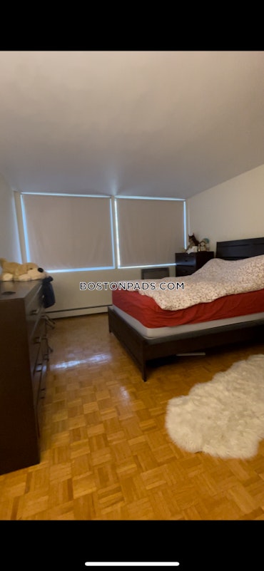 Boston - 1 Beds, 1 Baths