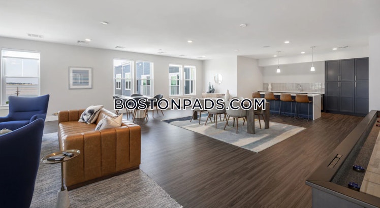 Loring Boulevard, Plymouth