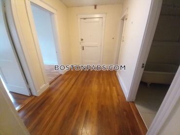 Boston - 1 Beds, 1 Baths