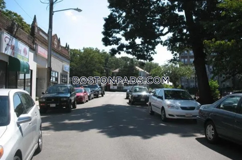 Boston - $2,550+ /month