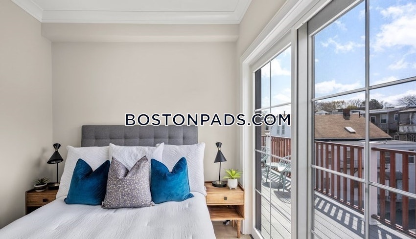 BOSTON - EAST BOSTON - MAVERICK - 5 Beds, 3 Baths - Image 5