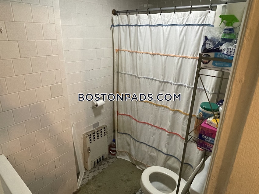 BOSTON - ALLSTON/BRIGHTON BORDER - 2 Beds, 1 Bath - Image 7