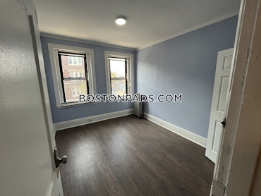 Boston - 4 Beds, 1 Baths