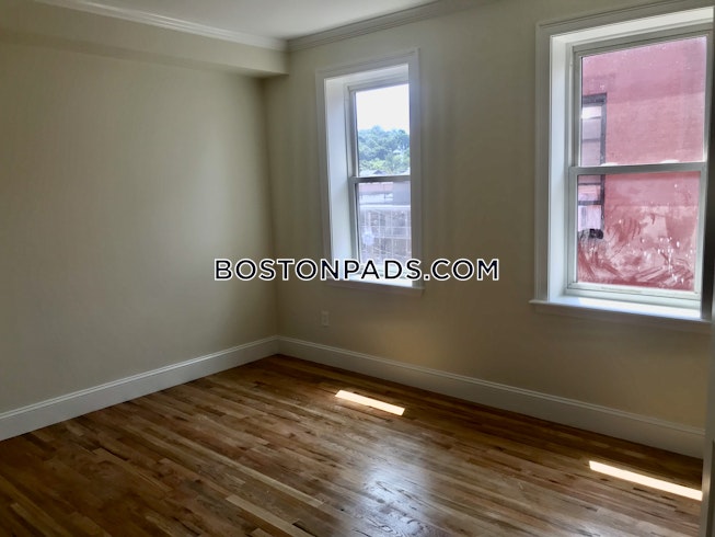 Boston - $5,700+ /mo