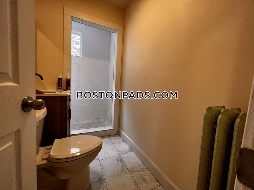 BOSTON - ROXBURY - 4 Beds, 2 Baths - Image 19