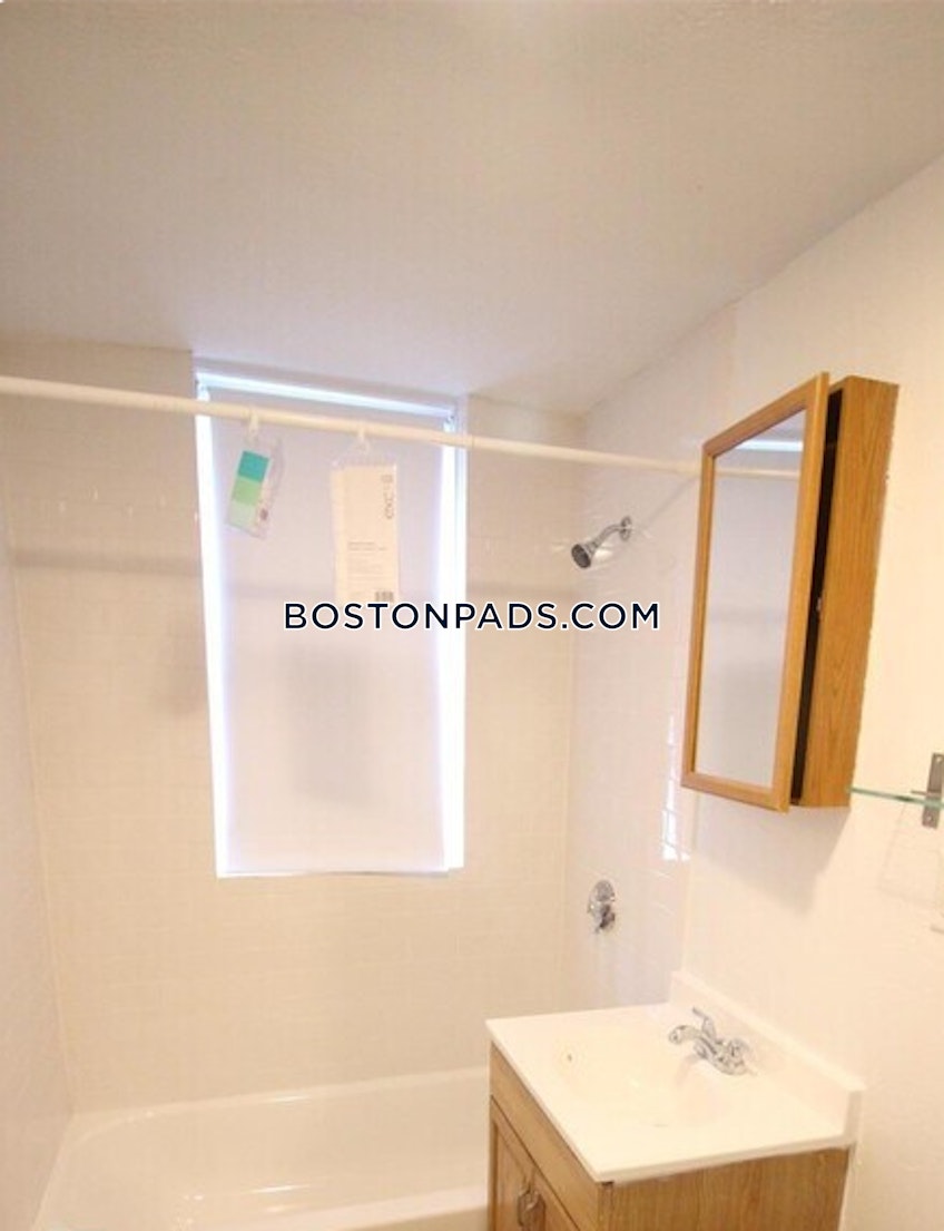 Boston - $2,750+ /month