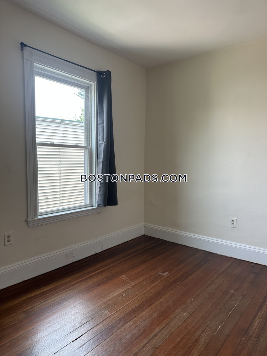 BOSTON - DORCHESTER - UPHAMS CORNER - 4 Beds, 2 Baths - Image 21