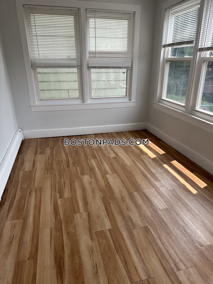 BOSTON - DORCHESTER/SOUTH BOSTON BORDER - 4 Beds, 1 Bath - Image 19