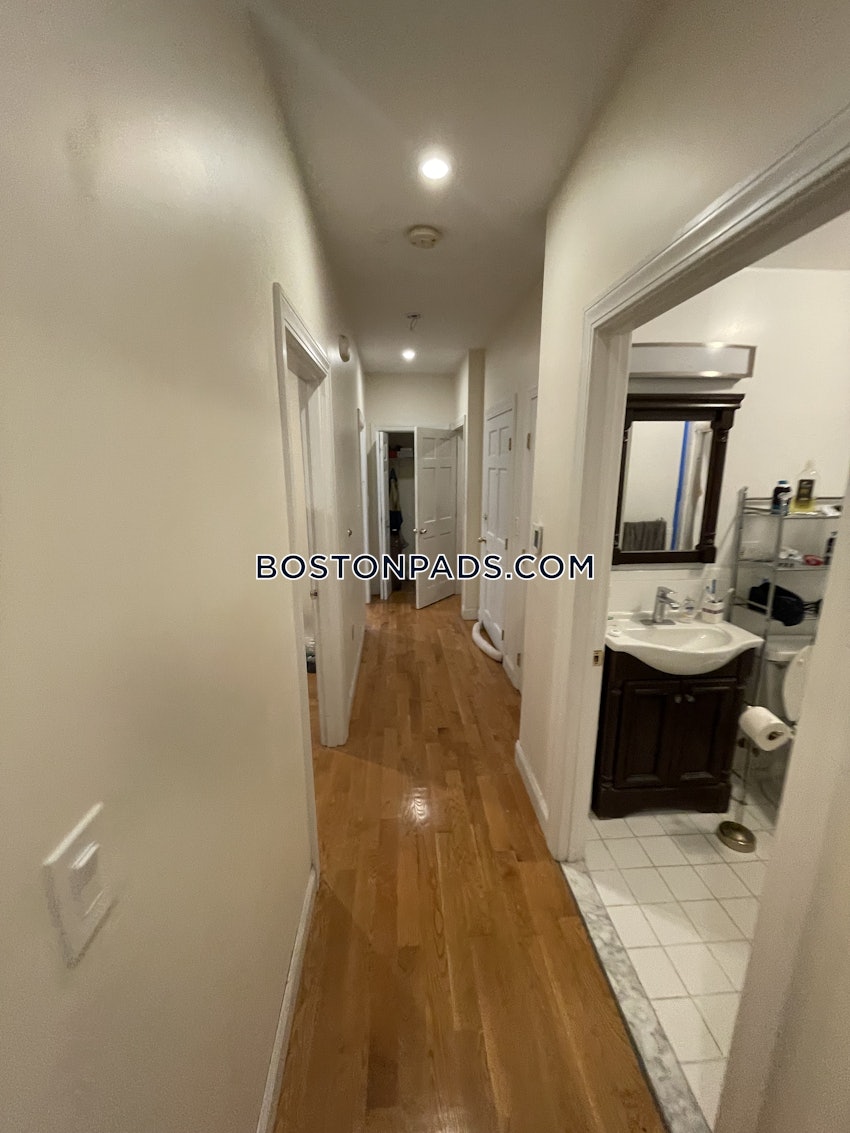 CAMBRIDGE - CENTRAL SQUARE/CAMBRIDGEPORT - 3 Beds, 1.5 Baths - Image 10