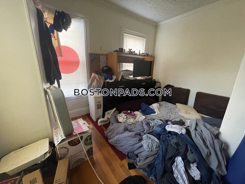 BOSTON - BRIGHTON - CLEVELAND CIRCLE - 4 Beds, 1 Bath - Image 8