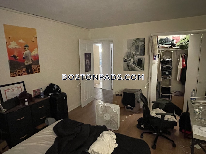 BOSTON - ALLSTON - 2 Beds, 1 Bath - Image 17