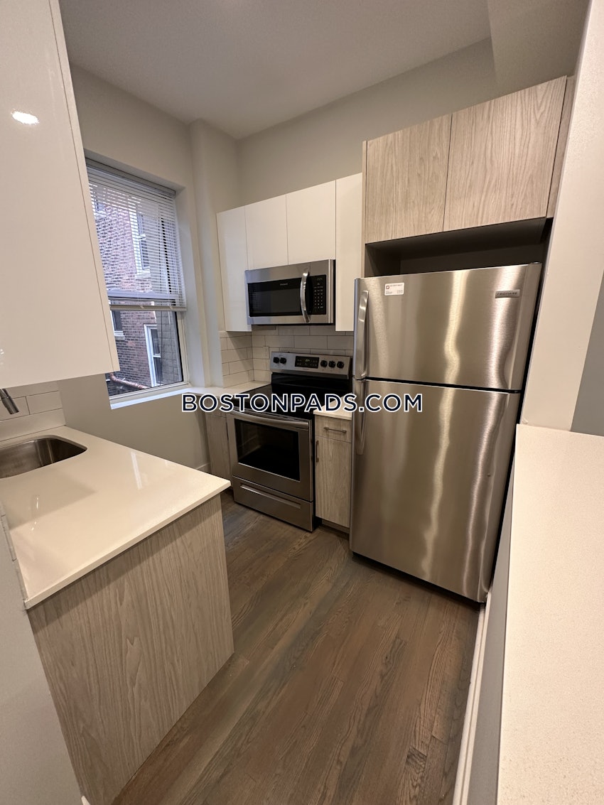 BOSTON - FENWAY/KENMORE - 2 Beds, 1 Bath - Image 3