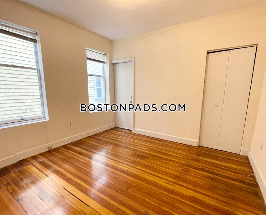 BOSTON - DORCHESTER - SAVIN HILL - 3 Beds, 1 Bath - Image 3