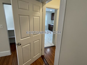 Boston - 2 Beds, 1 Baths