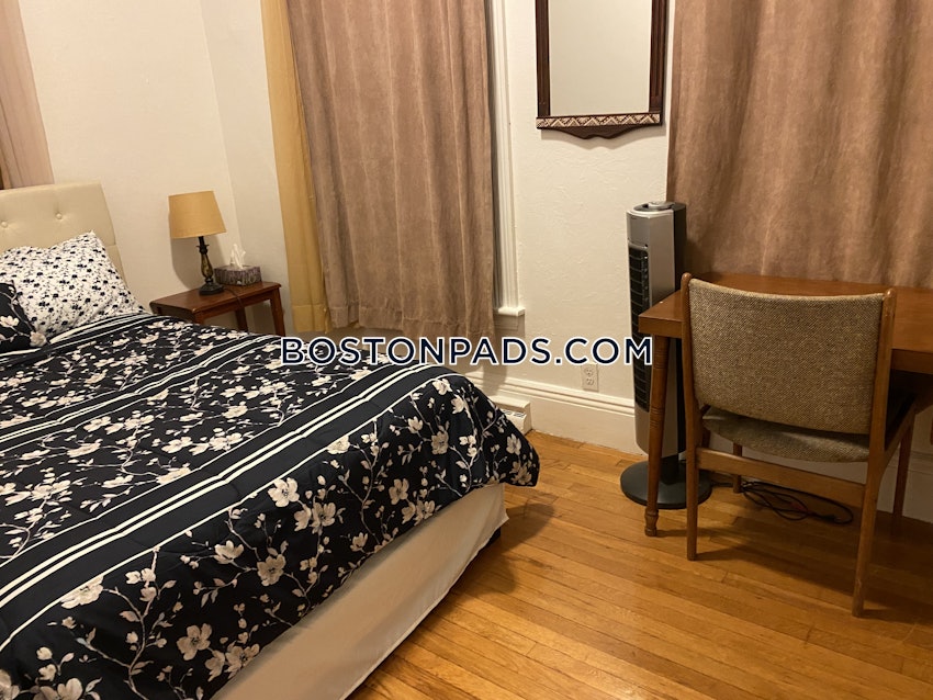 MALDEN - 3 Beds, 1 Bath - Image 15