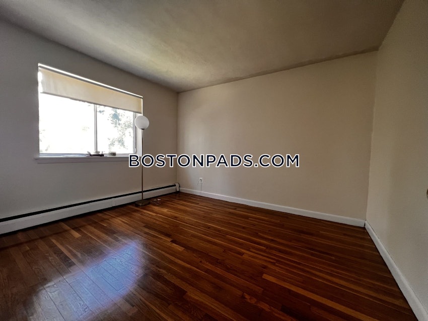 BOSTON - ALLSTON - 1 Bed, 1 Bath - Image 16