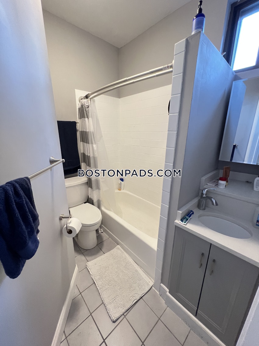 BOSTON - SOUTH BOSTON - WEST SIDE - 2 Beds, 2 Baths - Image 35