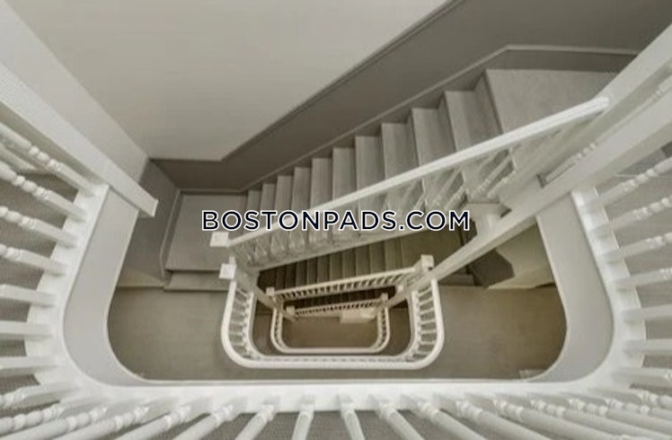 Haviland St., Boston