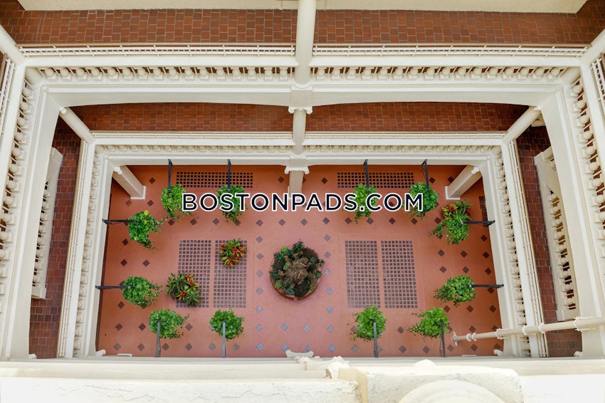 BOSTON - FENWAY/KENMORE - 2 Beds, 1 Bath - Image 4