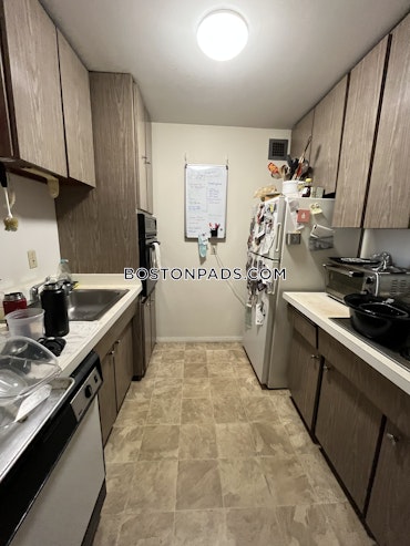 Boston - 1 Beds, 1 Baths