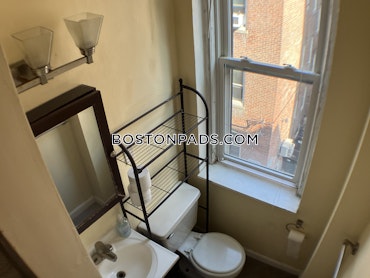 Boston - 2 Beds, 1 Baths