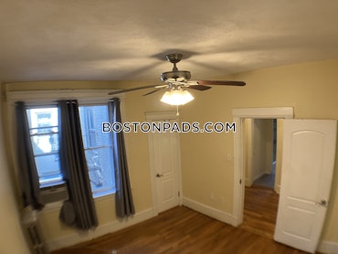 Boston - 2 Beds, 1 Baths