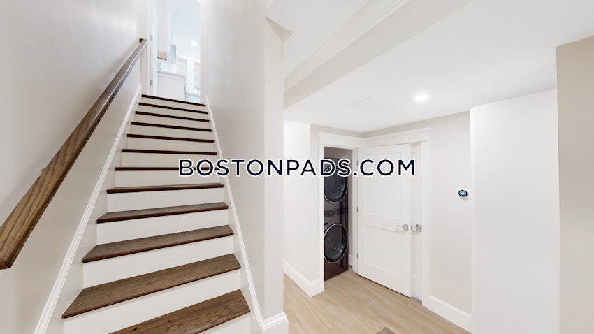 BROOKLINE - BROOKLINE HILLS - 4 Beds, 3.5 Baths - Image 6