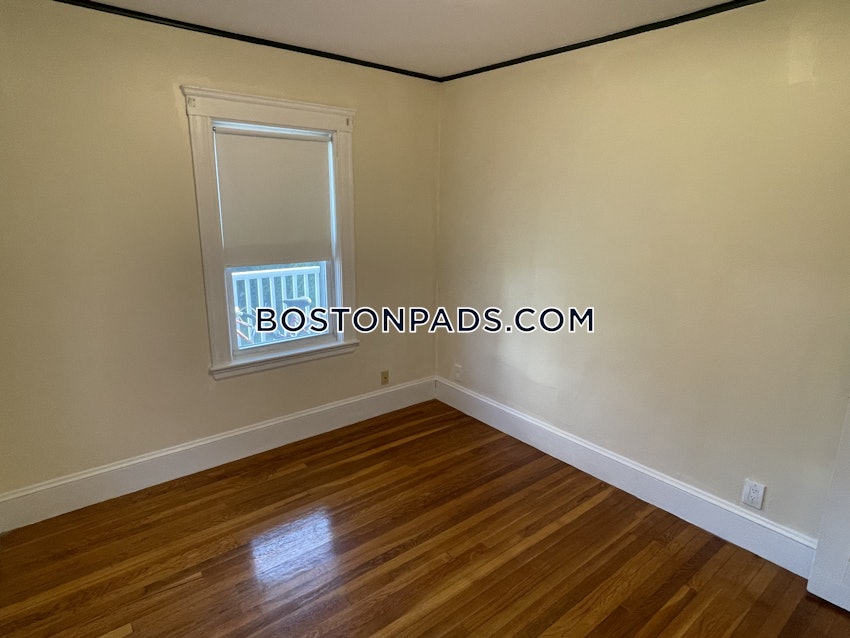 MEDFORD - TUFTS - 2 Beds, 1 Bath - Image 18