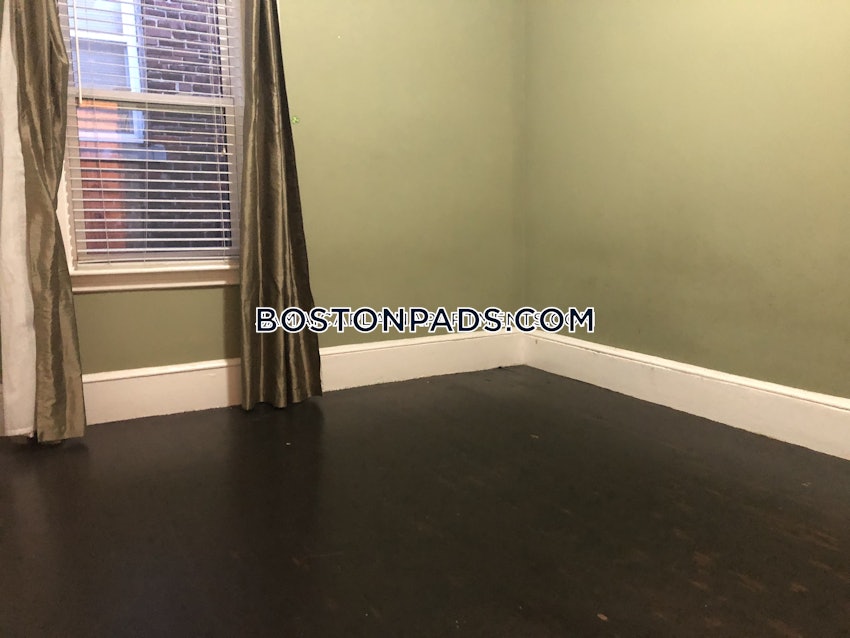 BOSTON - JAMAICA PLAIN - STONY BROOK - 4 Beds, 1 Bath - Image 33