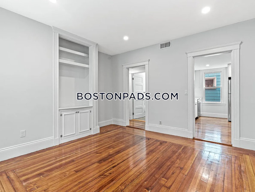 BOSTON - DORCHESTER - SAVIN HILL - 4 Beds, 1 Bath - Image 5