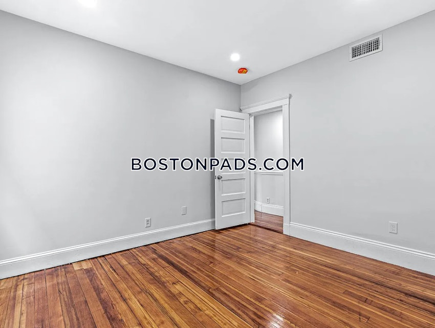 BOSTON - DORCHESTER - SAVIN HILL - 4 Beds, 1 Bath - Image 3