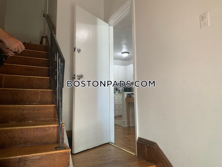 BOSTON - SOUTH BOSTON - ANDREW SQUARE - 1 Bed, 1 Bath - Image 9