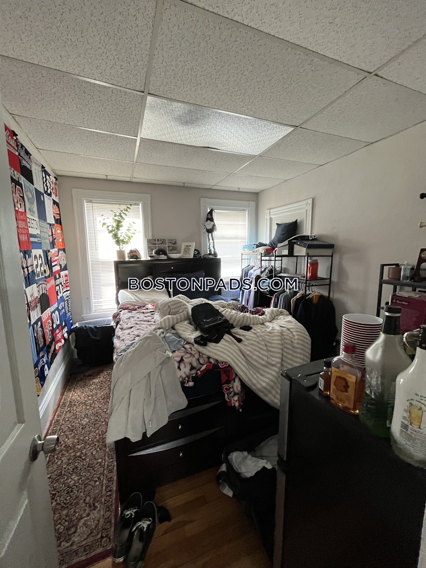 BOSTON - DORCHESTER - SAVIN HILL - 4 Beds, 1 Bath - Image 14