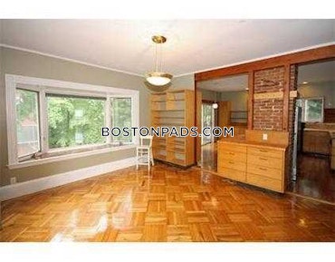 Boston - 2 Beds, 1 Baths