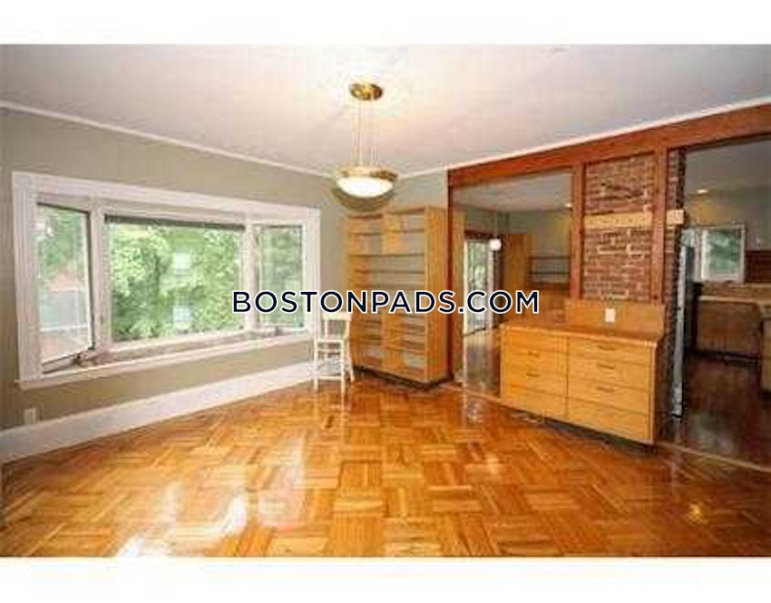 BOSTON - ALLSTON - 2 Beds, 1 Bath - Image 9