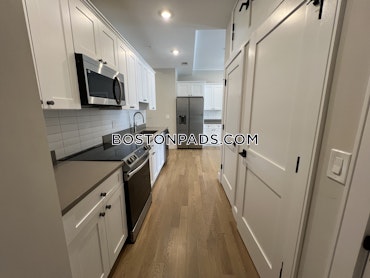 Boston - 5 Beds, 2 Baths