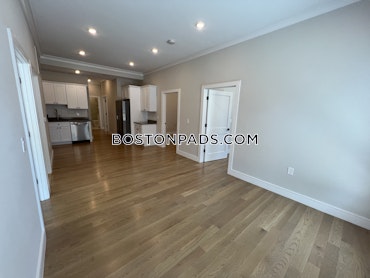 Boston - 5 Beds, 2 Baths