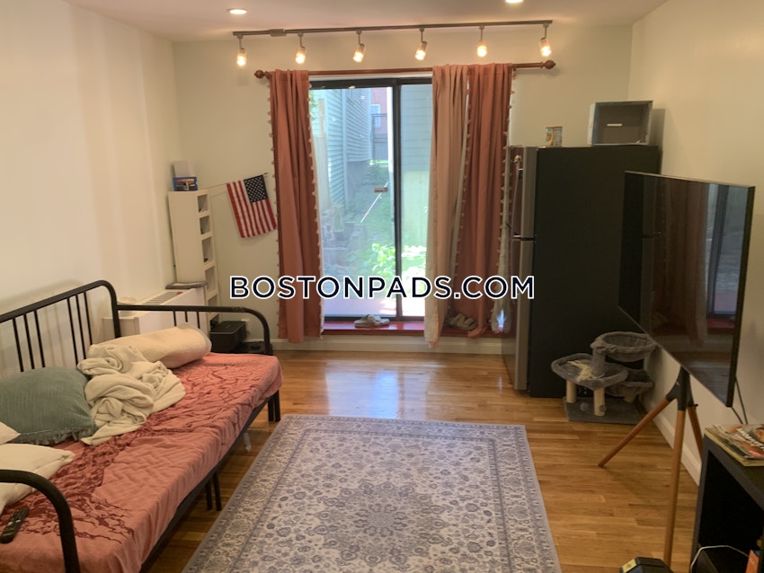 BOSTON - SOUTH BOSTON - ANDREW SQUARE - 1 Bed, 1 Bath - Image 1