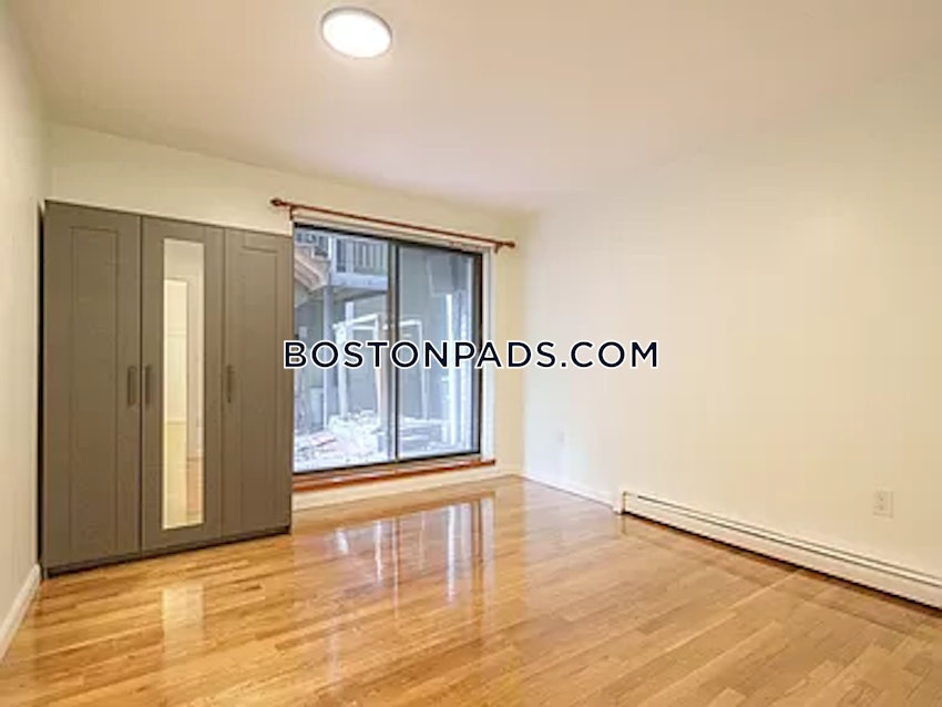 BOSTON - SOUTH BOSTON - ANDREW SQUARE - 1 Bed, 1 Bath - Image 10