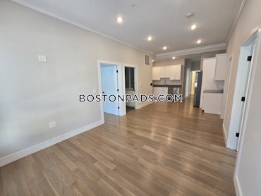 Boston - 5 Beds, 2 Baths