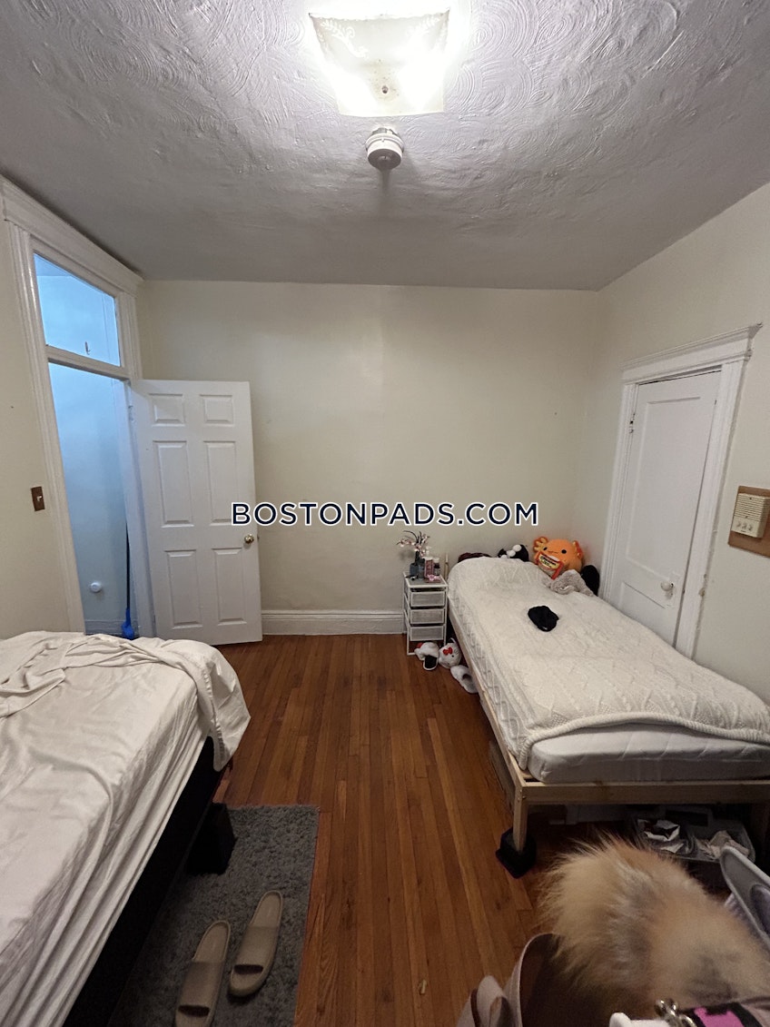 Boston - $2,150+ /month